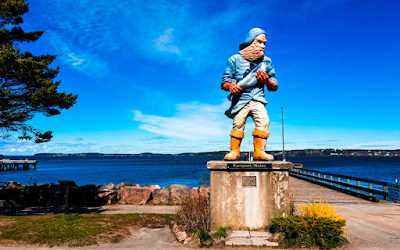 Fisherman Statue – Eastport, Maine