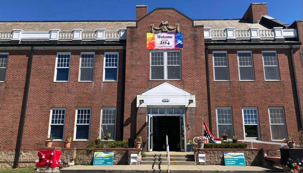 Adapting Public Buildings for Creative Uses – The 204